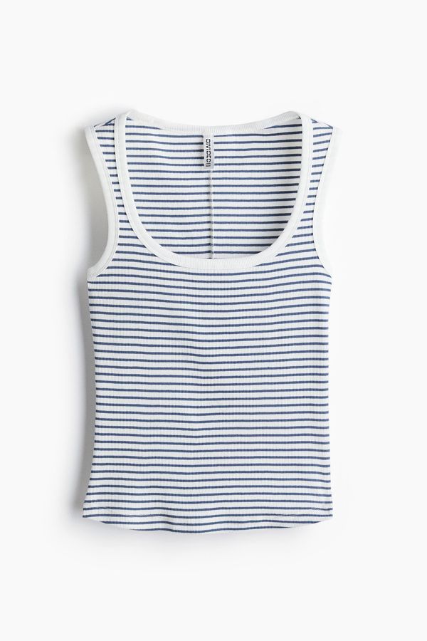 Camiseta manga sisa en punto acanalado