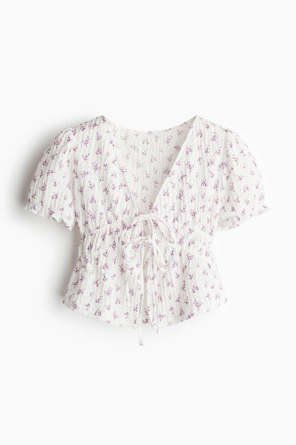 Blusa efecto arrugado con tiras dobles