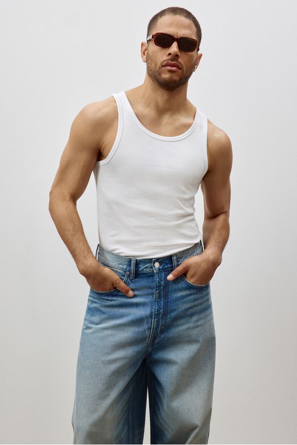 Camiseta esqueleto Slim Fit en punto acanalado