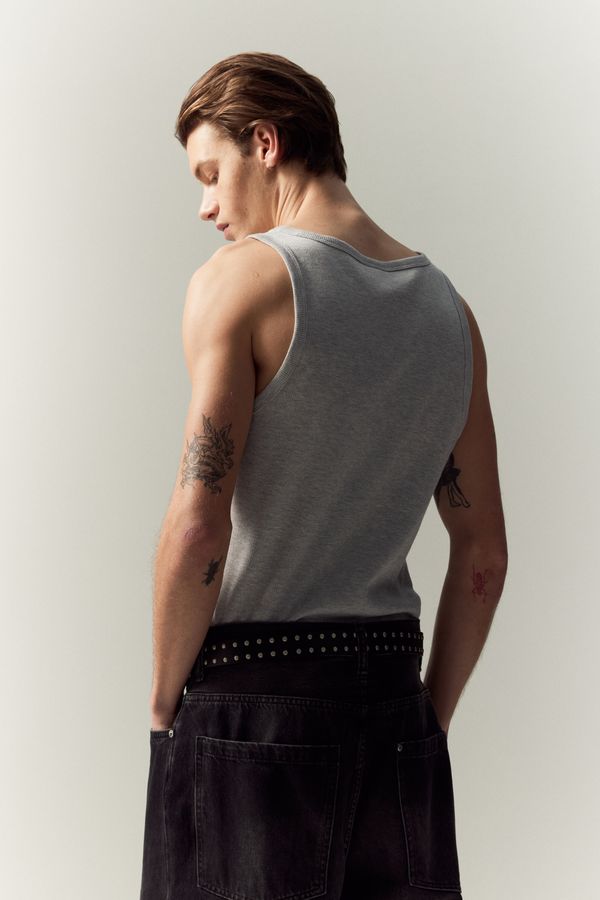 Camiseta esqueleto Slim Fit en punto acanalado
