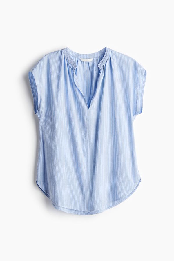 Blusa con cuello Neru