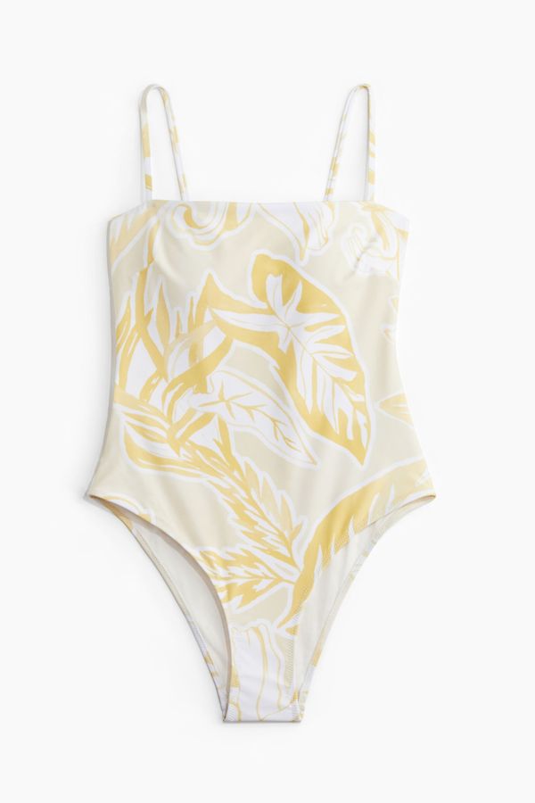 Vestido de baño con copas acolchadas