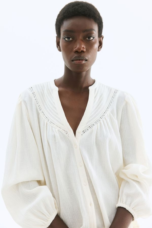 Blusa en mezcla de lino con efecto arrugado