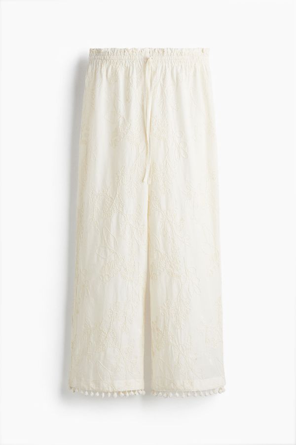 Pantalón bordado con cordón de ajuste