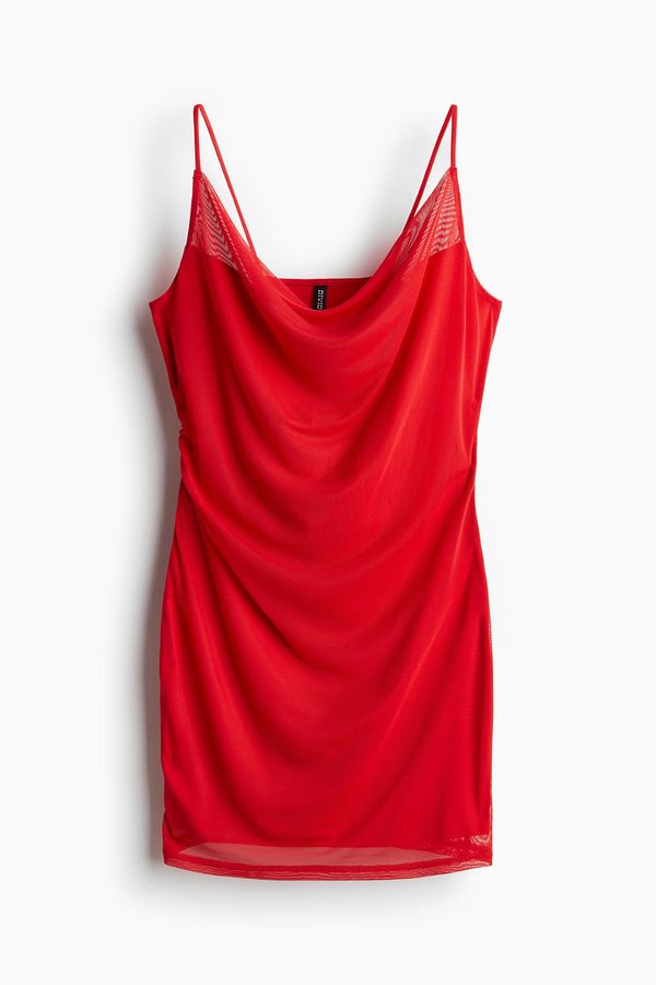 Vestido drapeado de malla