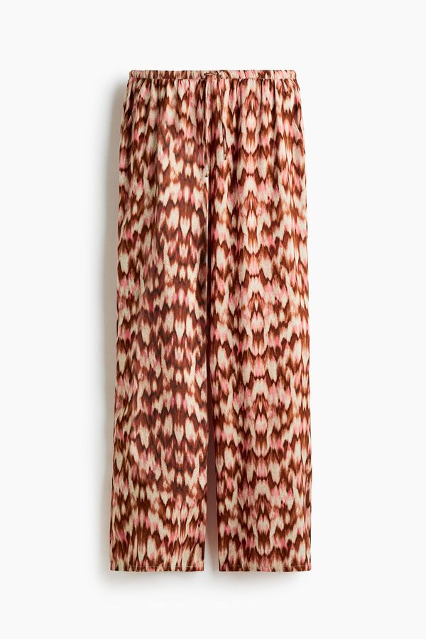 Pantalón recto con cordón de ajuste
