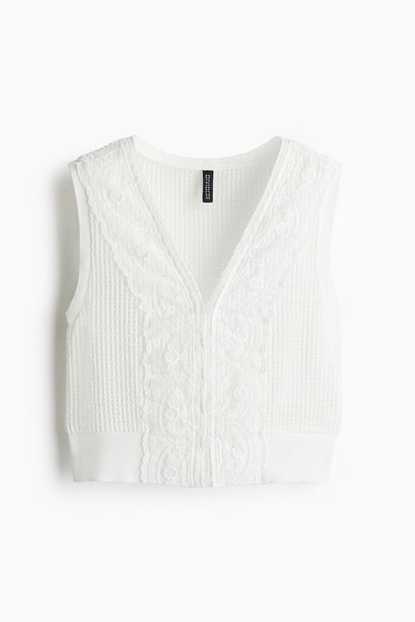 Blusa con detalles de encaje