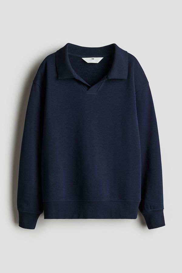 Camiseta estilo polo