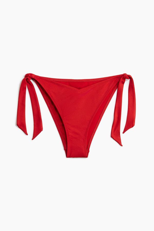 Panti de bikini con tiras de anudar