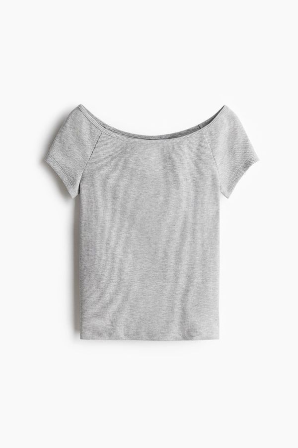 Blusa off-the-shoulder en punto acanalado