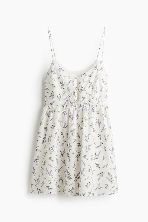 Vestido de popelina con lazadas