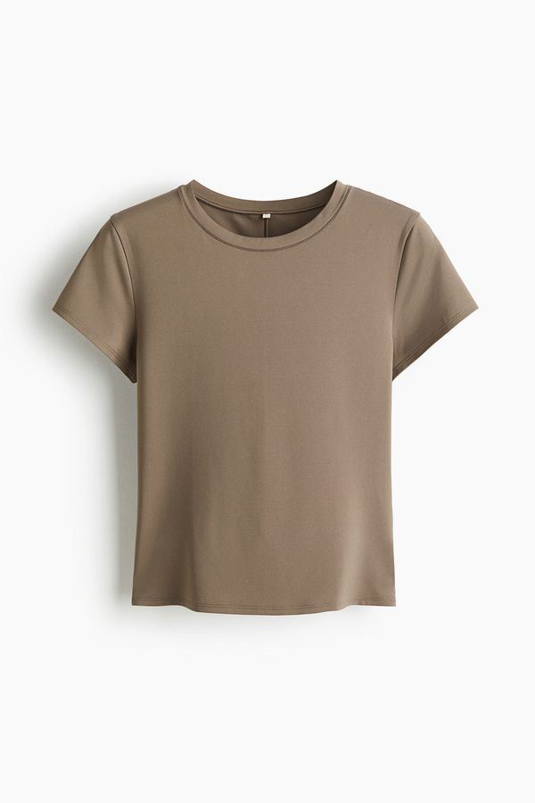 Camiseta de deporte con DryMove™