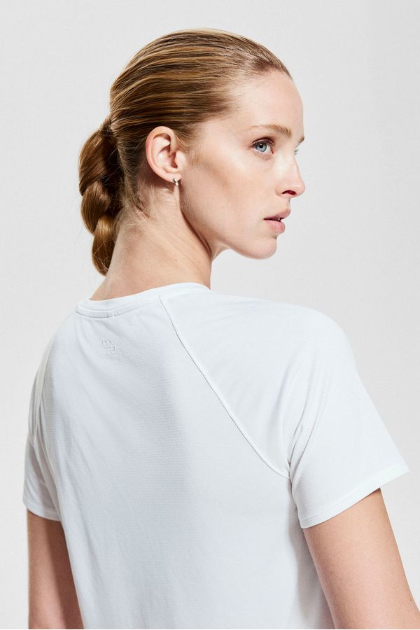 Camiseta de deporte con DryMove™