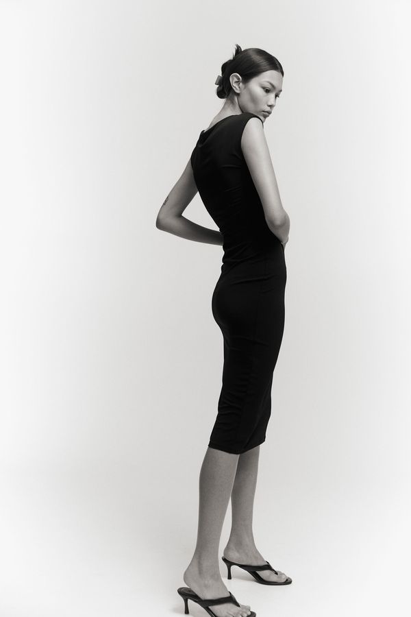 Vestido con mangas japonesas