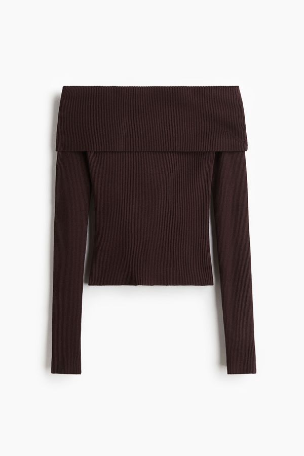 Blusa off-the-shoulder en tejido acanalado
