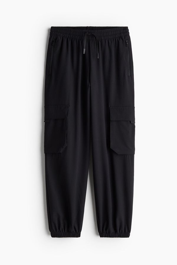 Joggers cargo de deporte con DryMove™