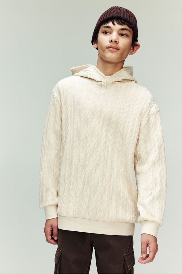 Hoodie efecto tejido trenzado