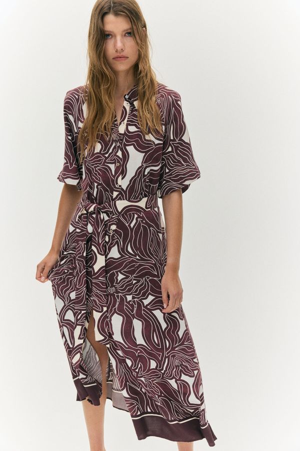 Vestido camisero con cinturón de anudar
