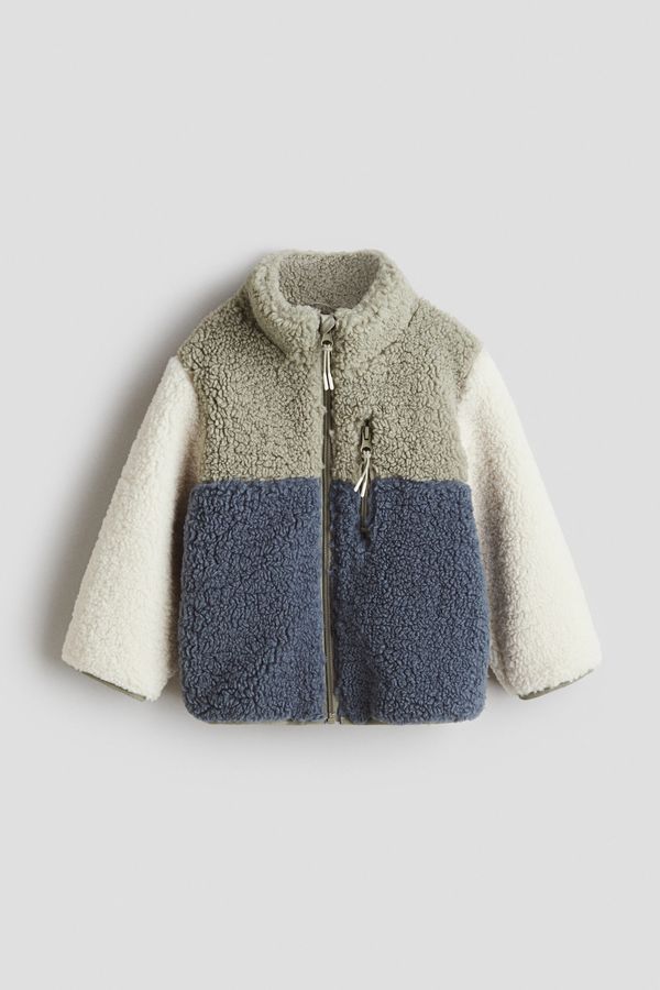 Chaqueta en peluche