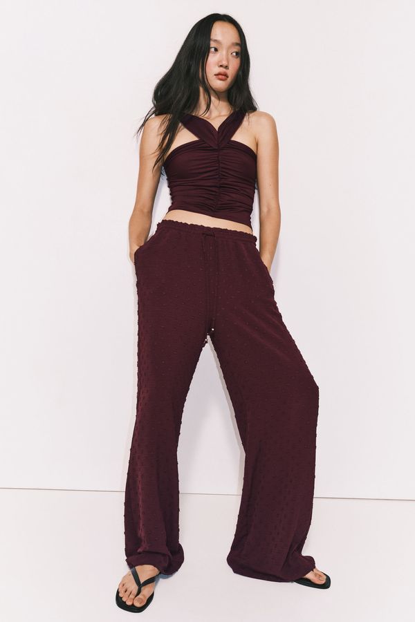 Pantalón plumeti con cordón de ajuste