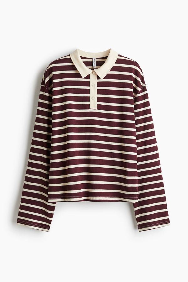 Camiseta estilo polo en algodón