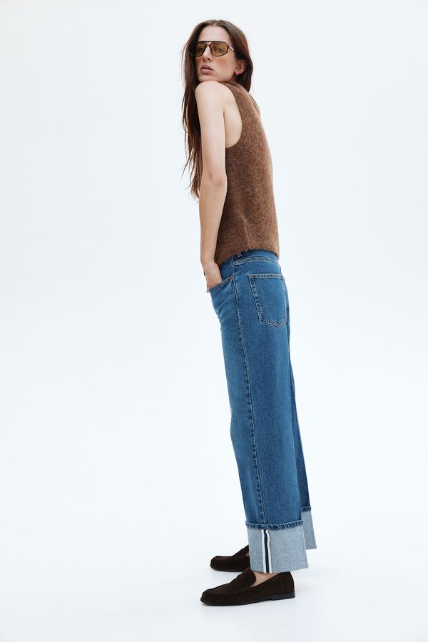 Wide High Ankle Jeans