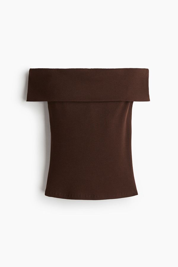 Top off-the-shoulder en punto de canalé