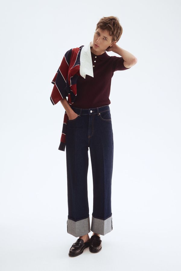 Wide High Ankle Jeans